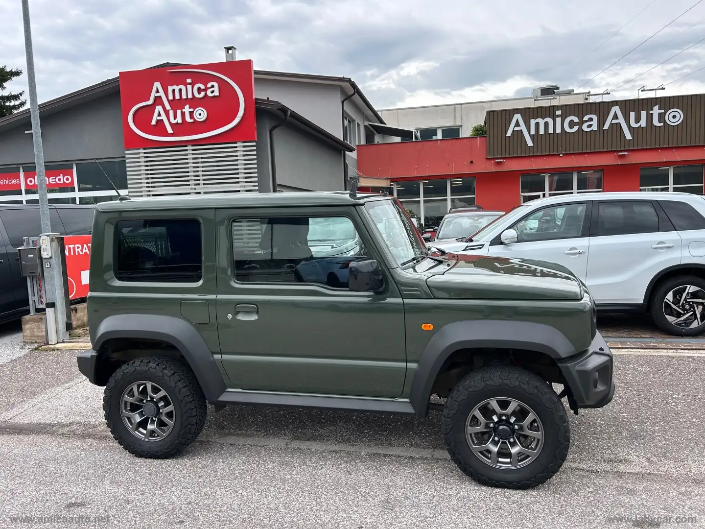 Suzuki Jimny 1.5 5MT Top AUTOVETTURA 4 POSTI Grün - 1