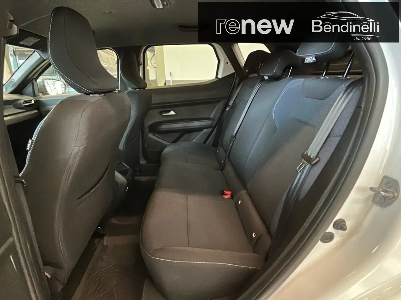 Dacia Duster 1.6 Hybrid 140cv Journey, миниатюра 17