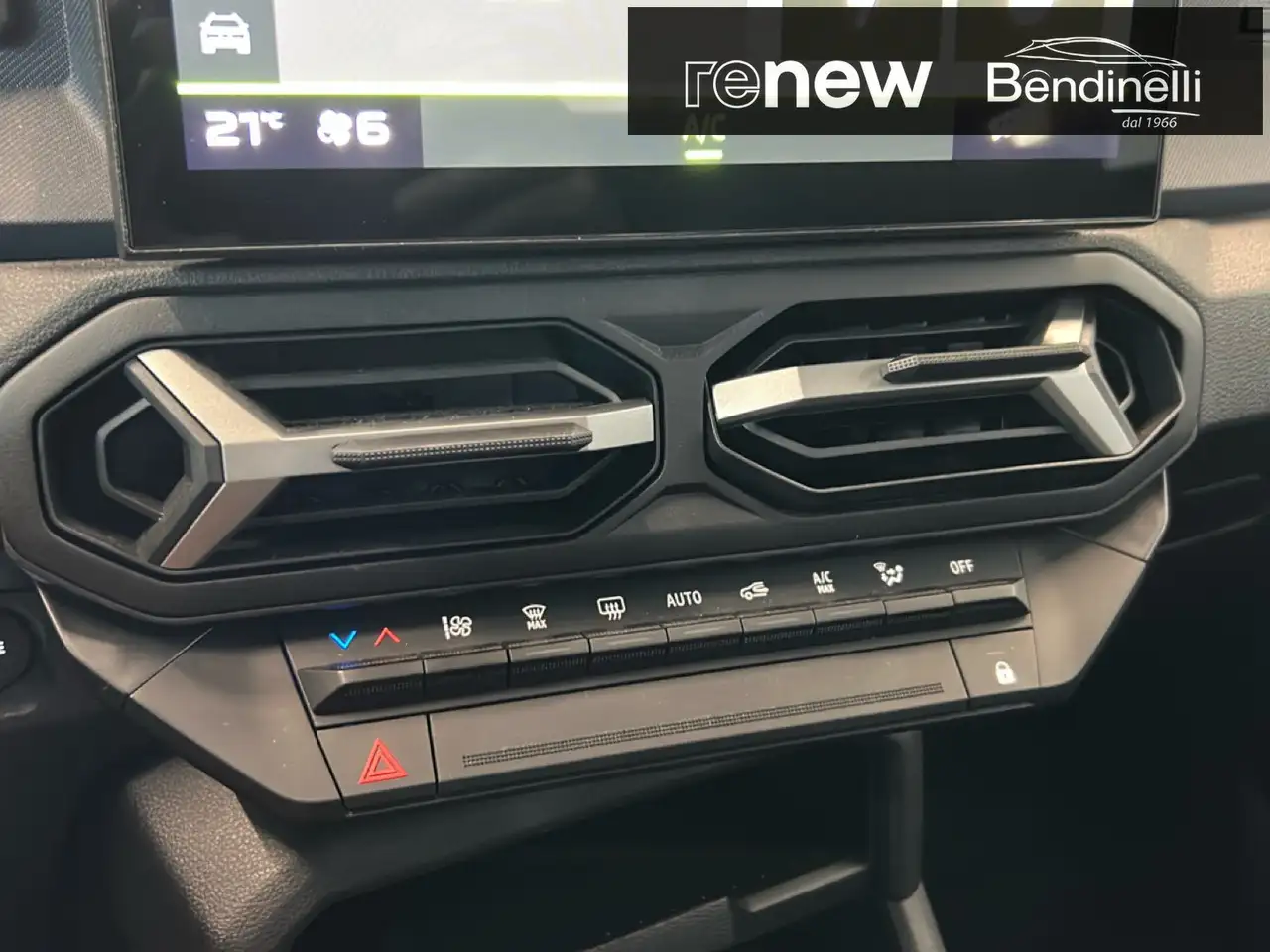 Dacia Duster 1.6 Hybrid 140cv Journey, миниатюра 23