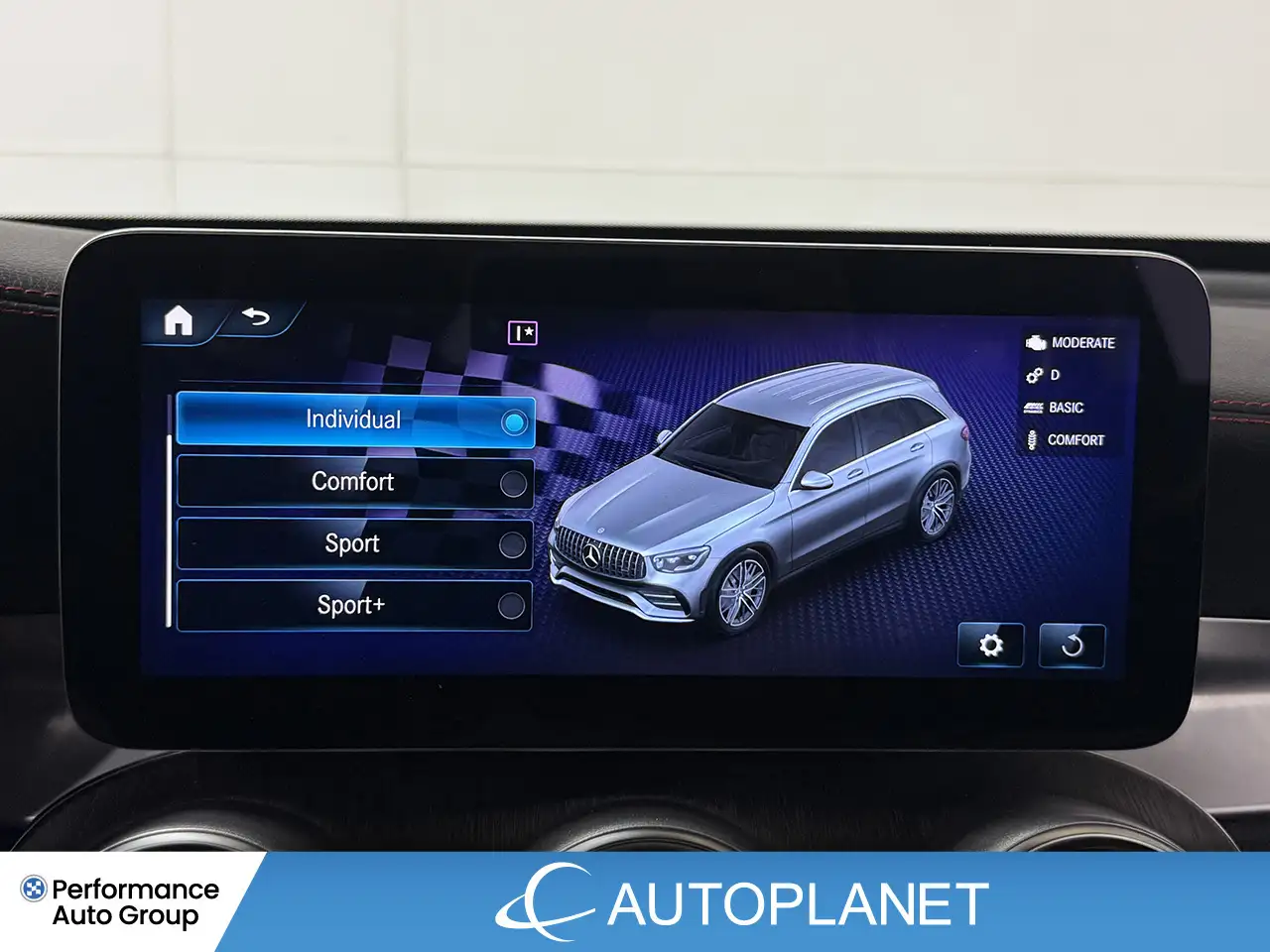 Mercedes-Benz GLC снимка Mercedes-Benz GLC