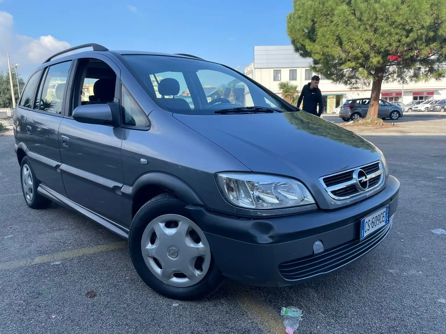Opel Zafira 1.6 16V cat Eco M Fashion Line Grigio - 1