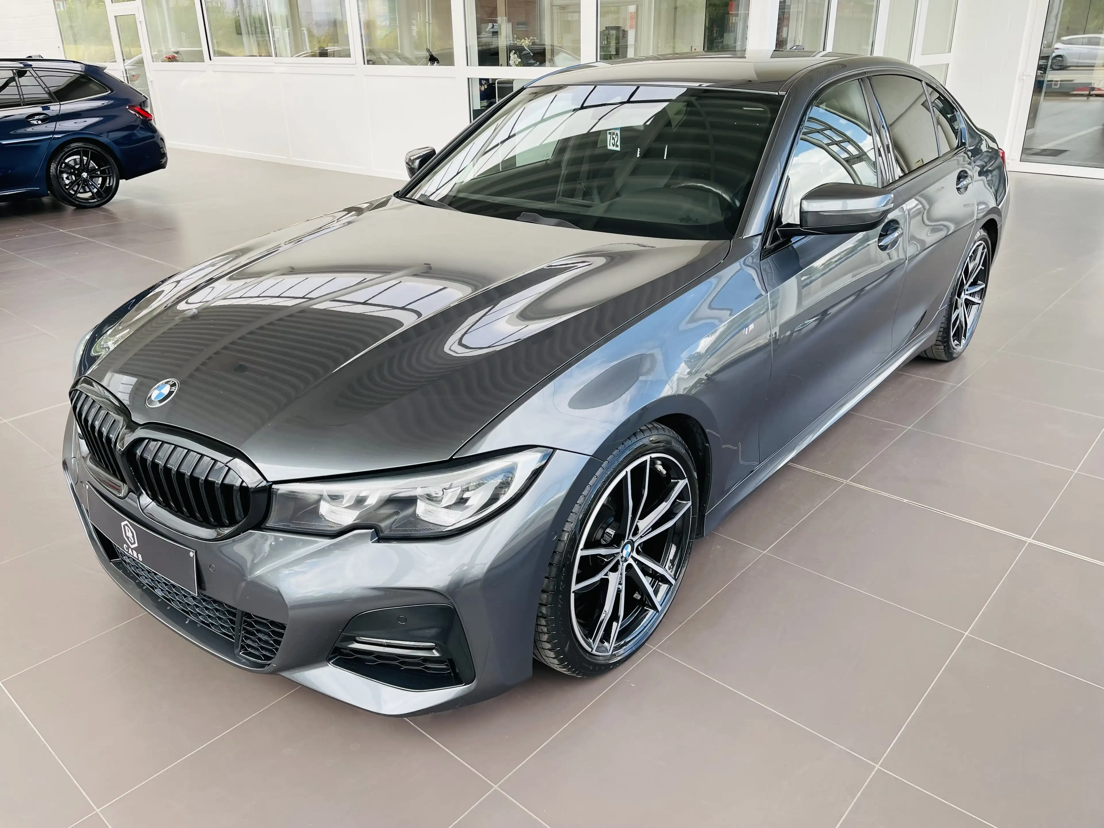 BMW 318 dA *** GARANTIE + PACK M + LED + GPS PRO + CUIR *** — photo 2