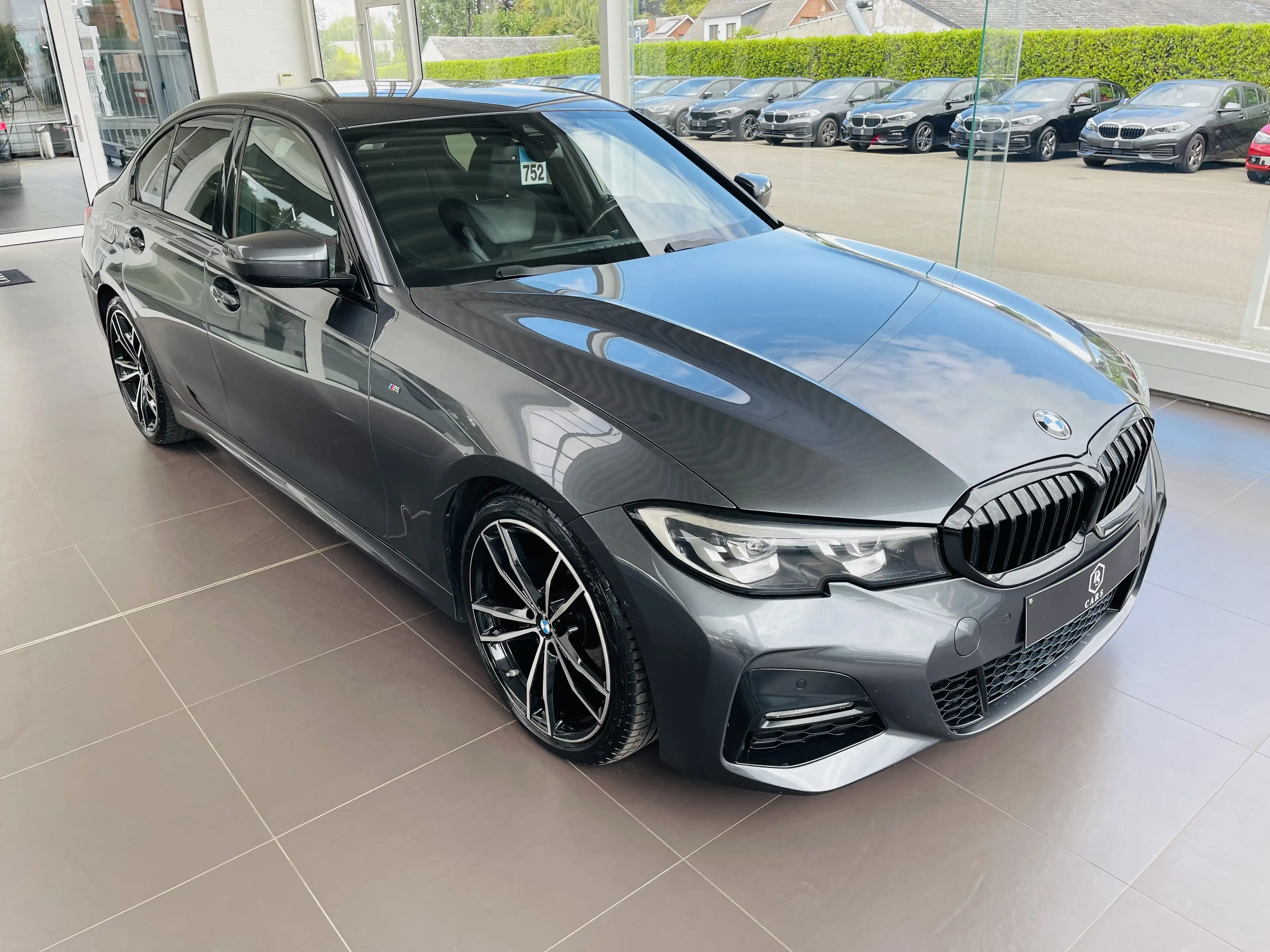 BMW 318 dA *** GARANTIE + PACK M + LED + GPS PRO + CUIR *** — photo 4