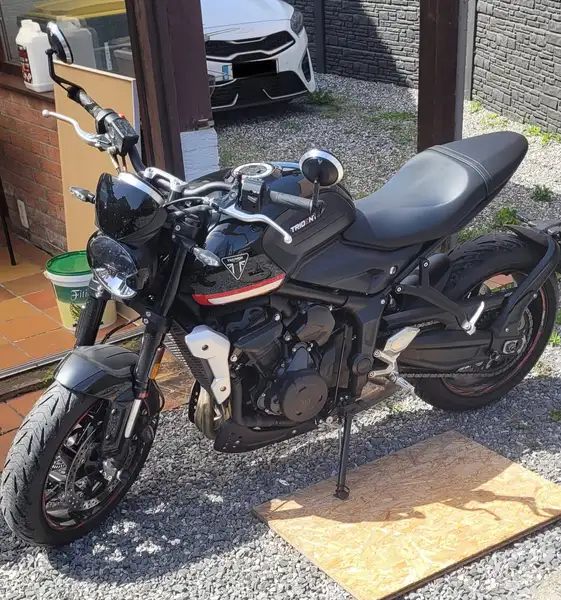 Triumph TRIDENT 660 - foto 2