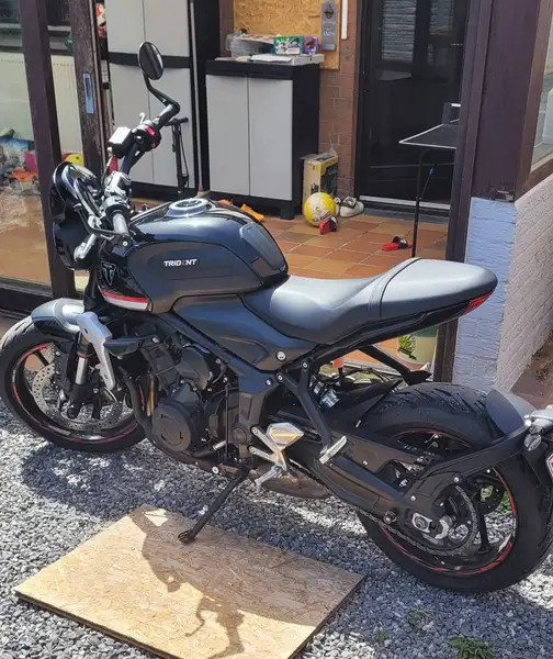 Triumph TRIDENT 660 - foto 3
