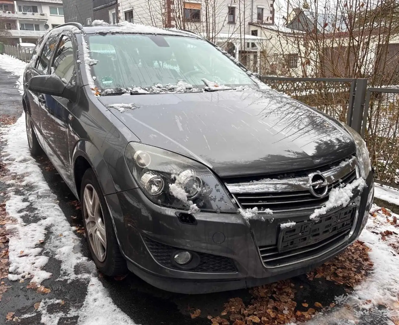 Opel Astra H Caravan Innovation 1.6+KLIMA+XENON Grau - 2