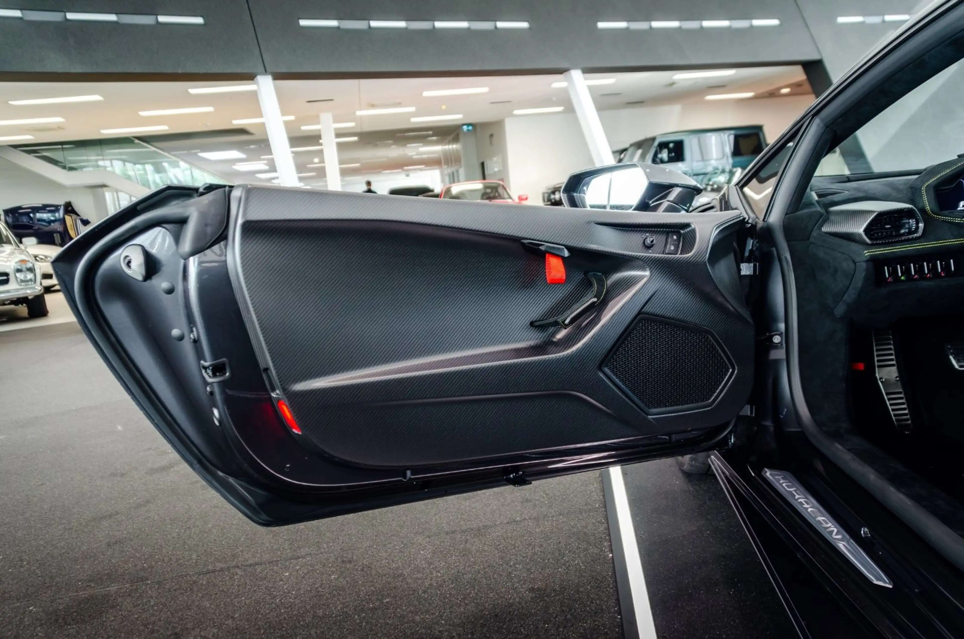 Lamborghini Huracán STO*Full Carbon*Lift*1. Hand* — photo 14