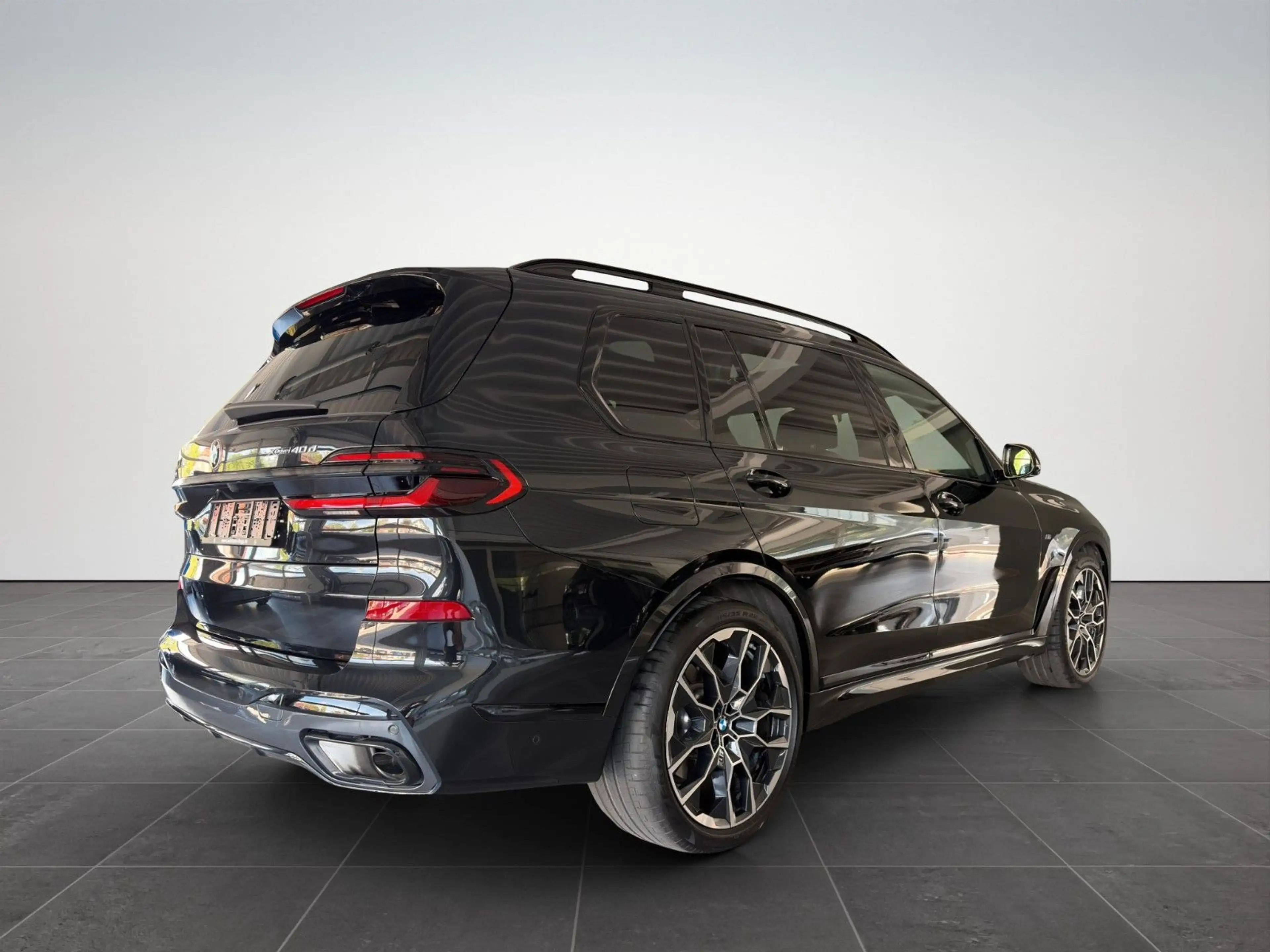BMW X7 xDrive 40d M SPORT PRO /AHK/STH/H&K/PANO/7-SI — photo 3