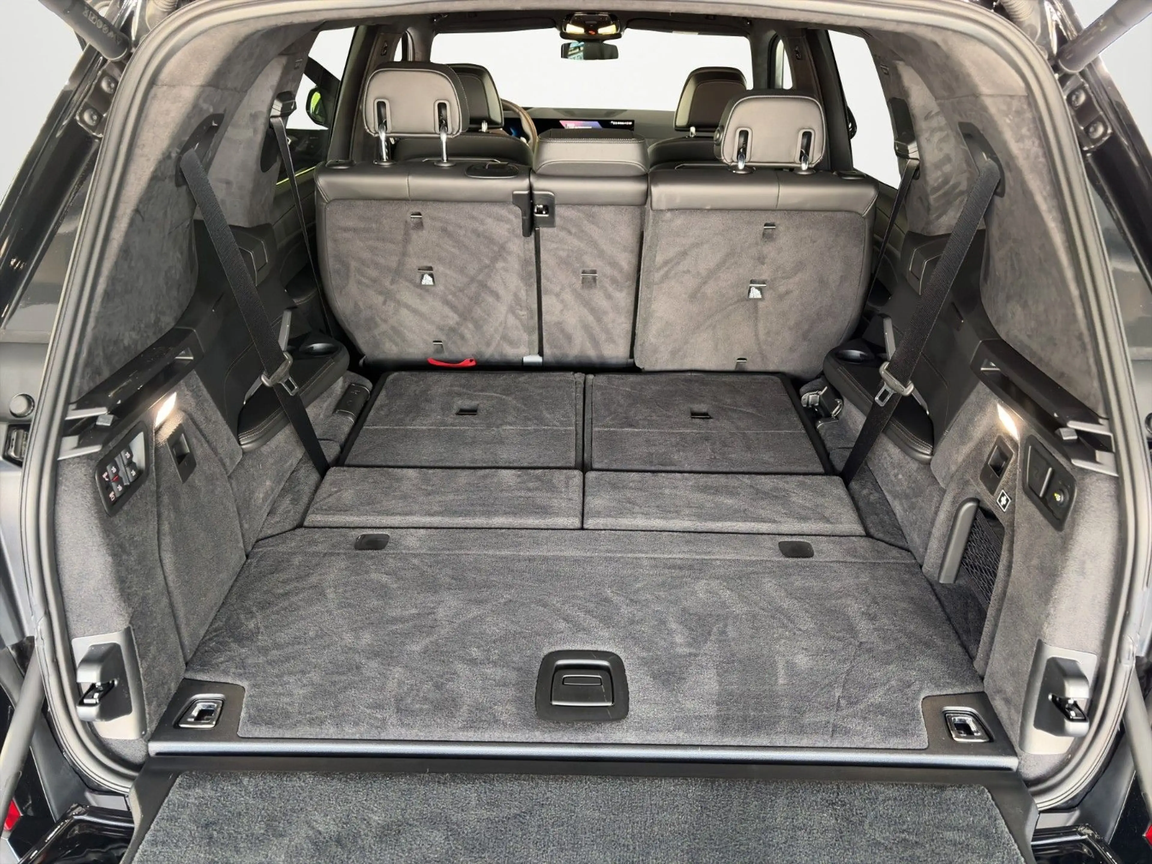 BMW X7 xDrive 40d M SPORT PRO /AHK/STH/H&K/PANO/7-SI — photo 12