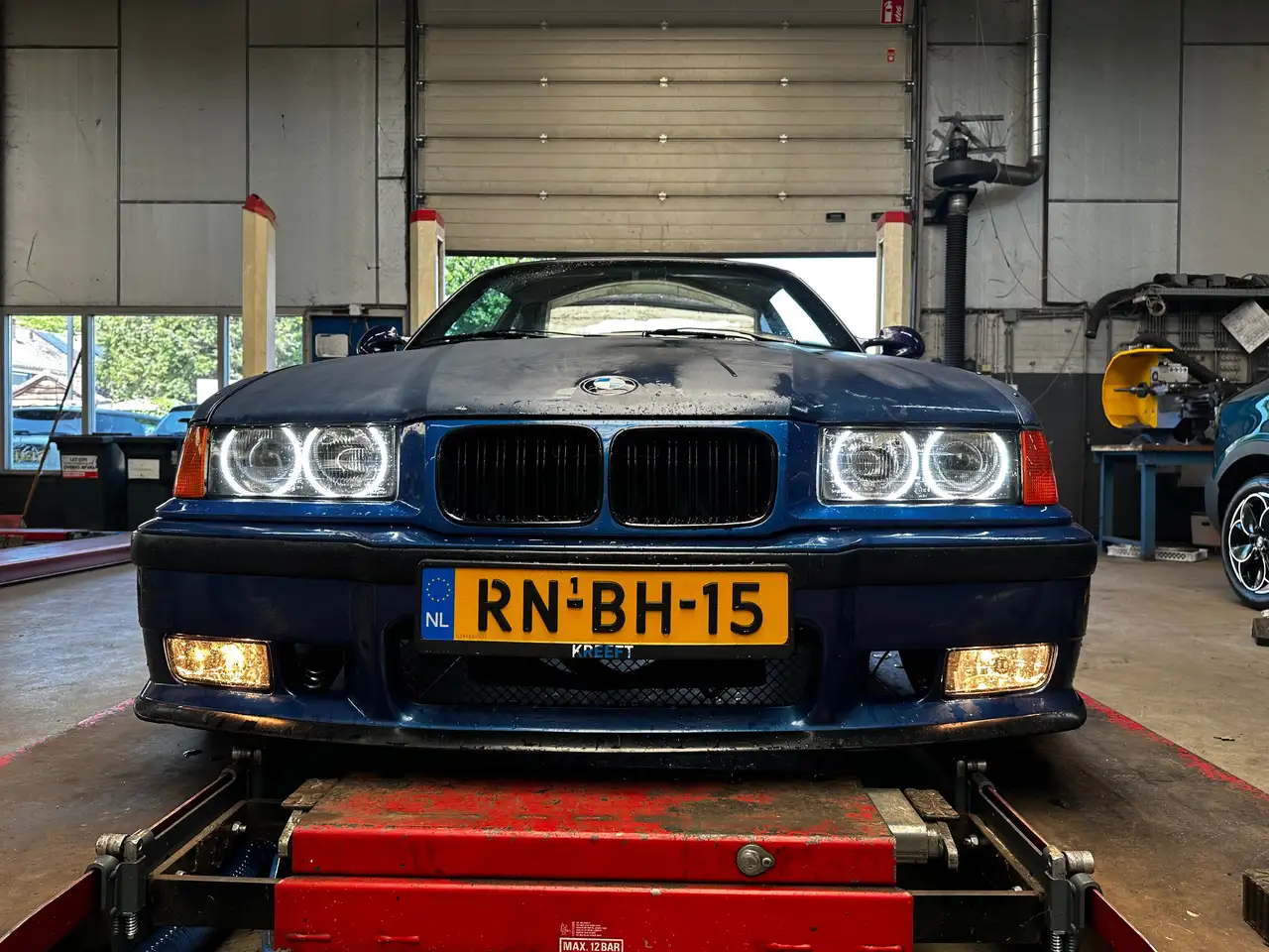 BMW 323 petrol, foto 7