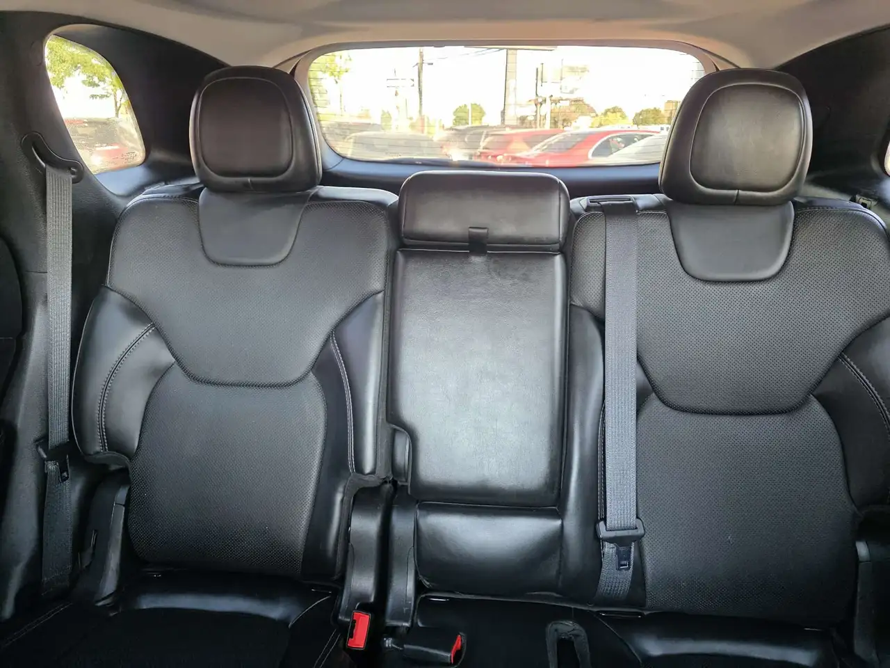 Jeep Cherokee снимка Jeep Cherokee