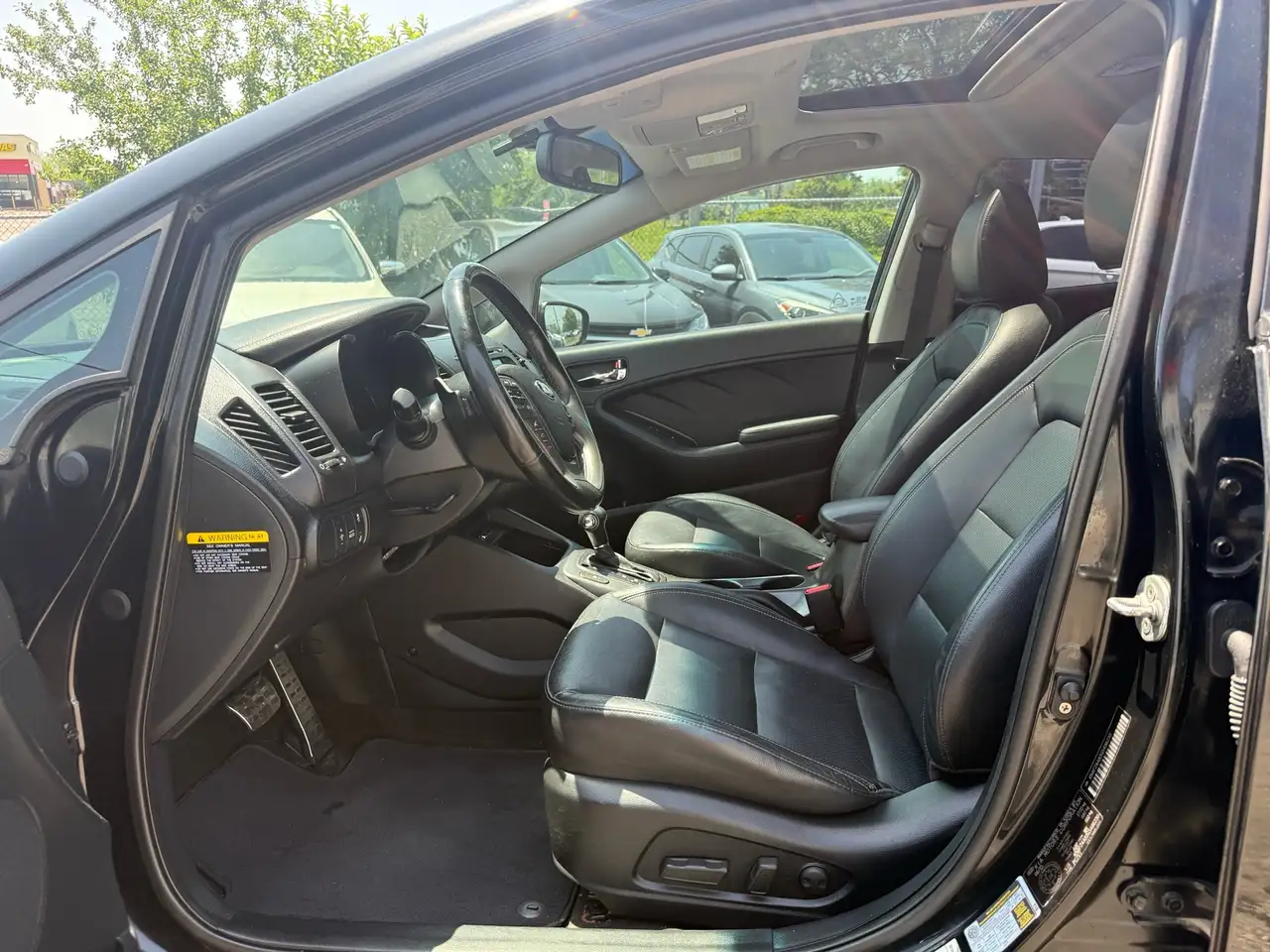 Kia Forte fotografie Kia Forte