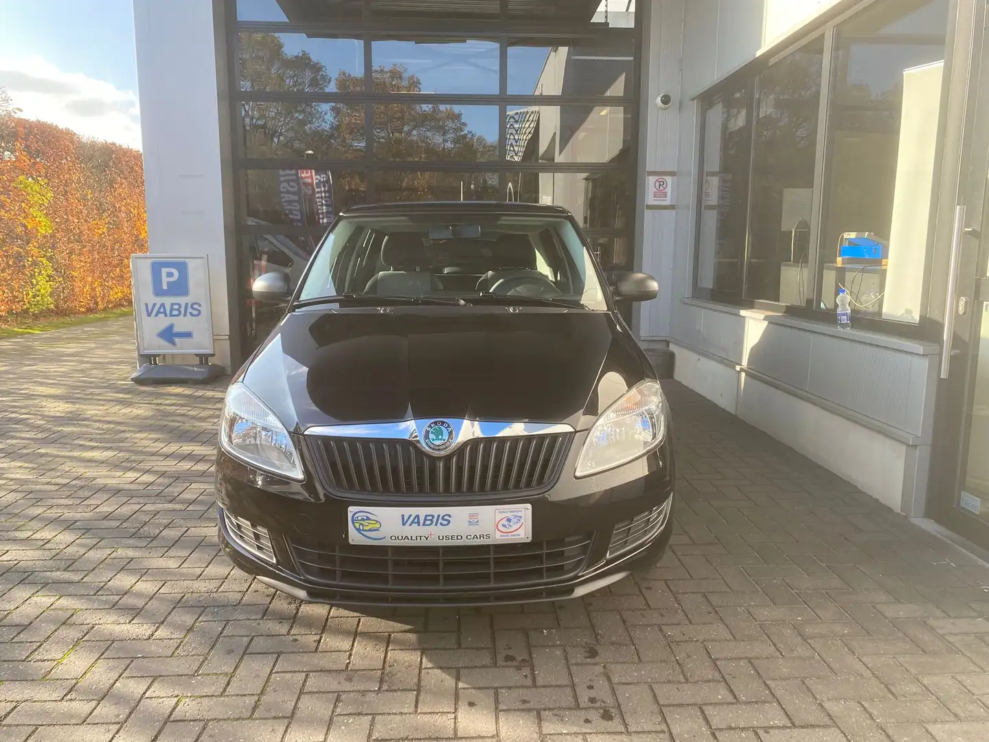 Skoda Fabia Fabia 1.2 HTP Active Noir - 2
