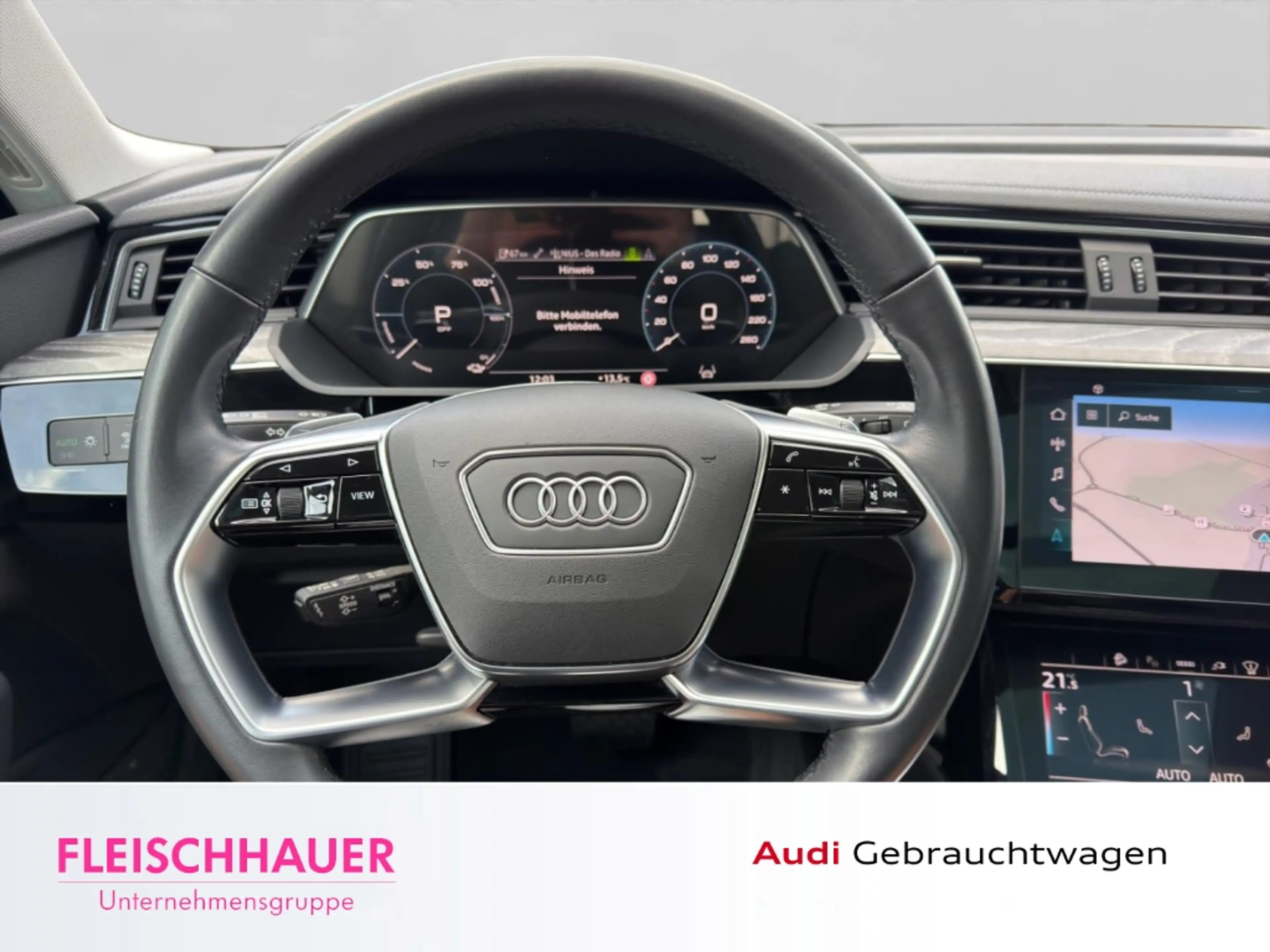 Audi e-tron 55quattro 300 KWLeder+Matrix+Pano+HeadUp+CarPlay+N — photo 8