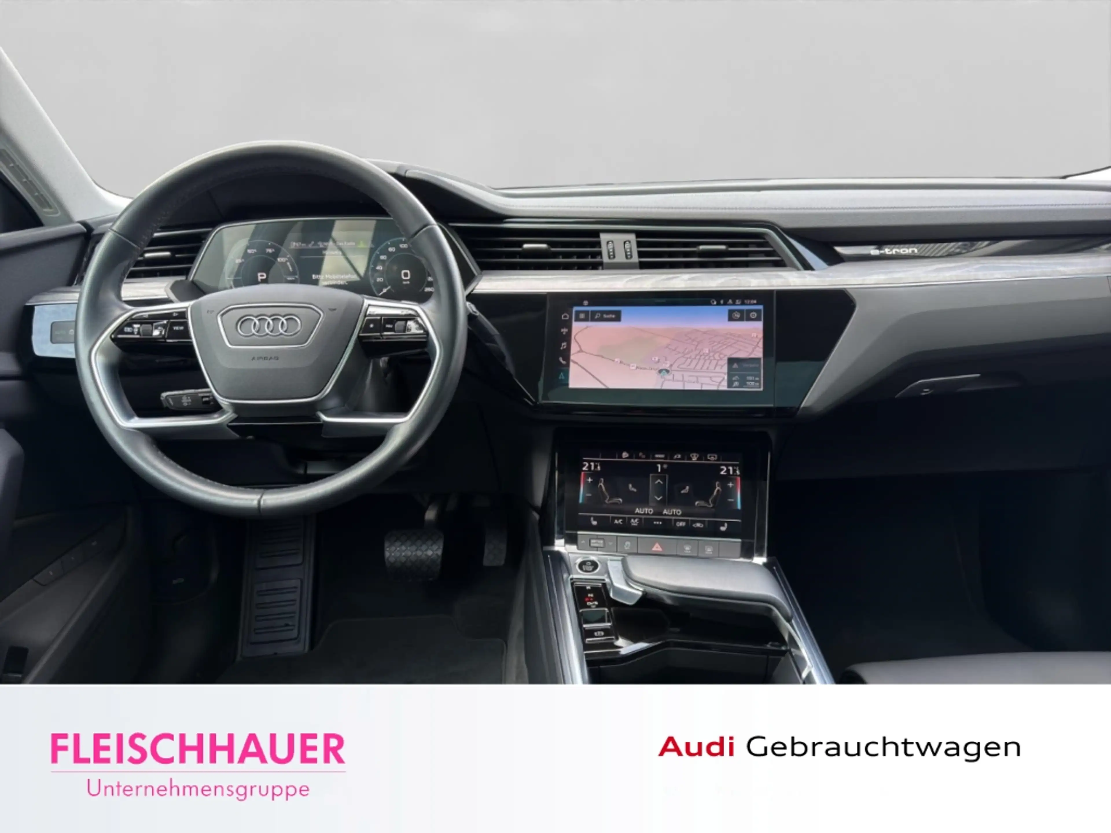 Audi e-tron 55quattro 300 KWLeder+Matrix+Pano+HeadUp+CarPlay+N — photo 12