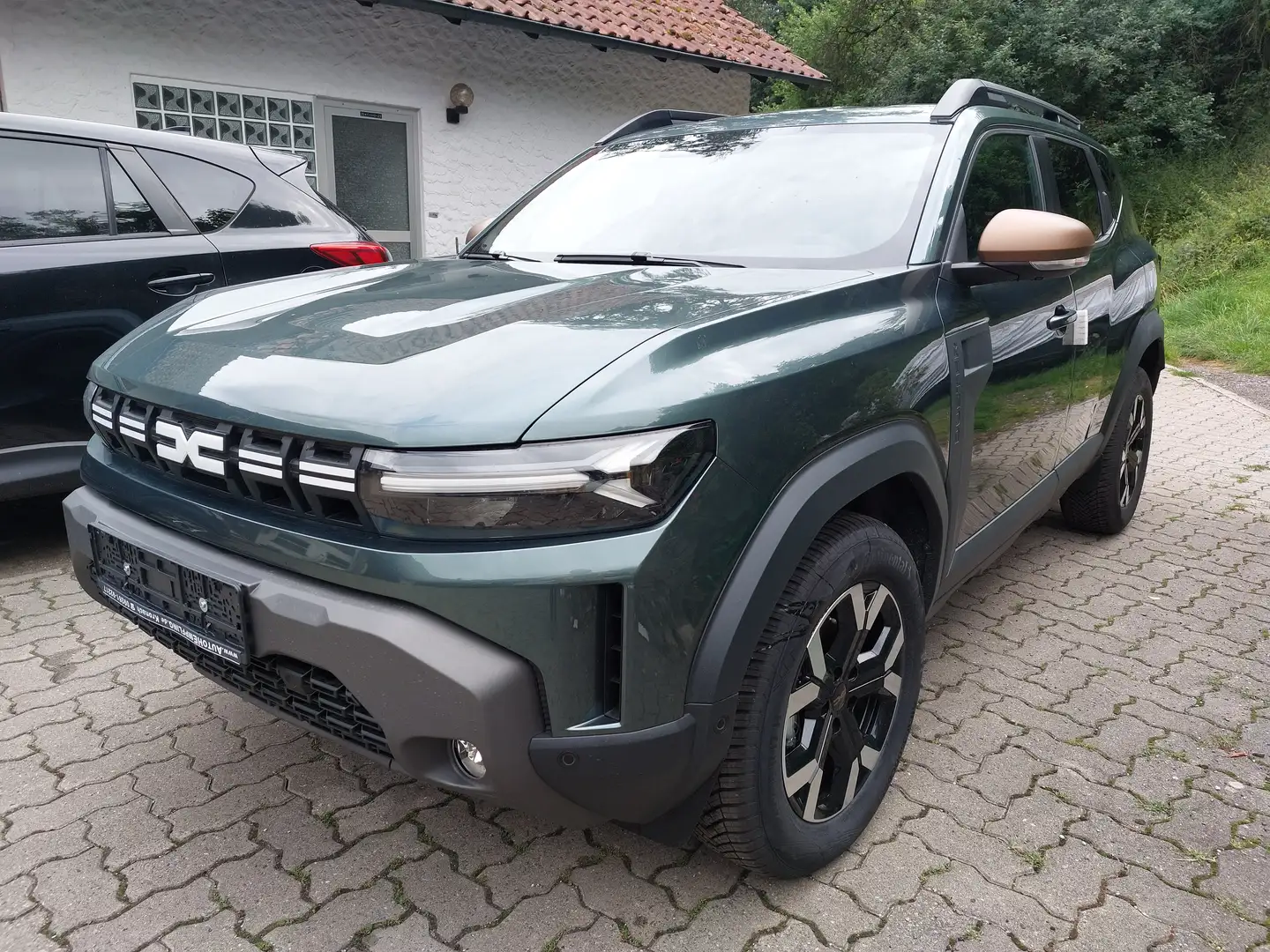 Dacia Duster 3 TCe130 4x2 EXTREME LT: 2-4Wo Versch. Farben Gris - 1