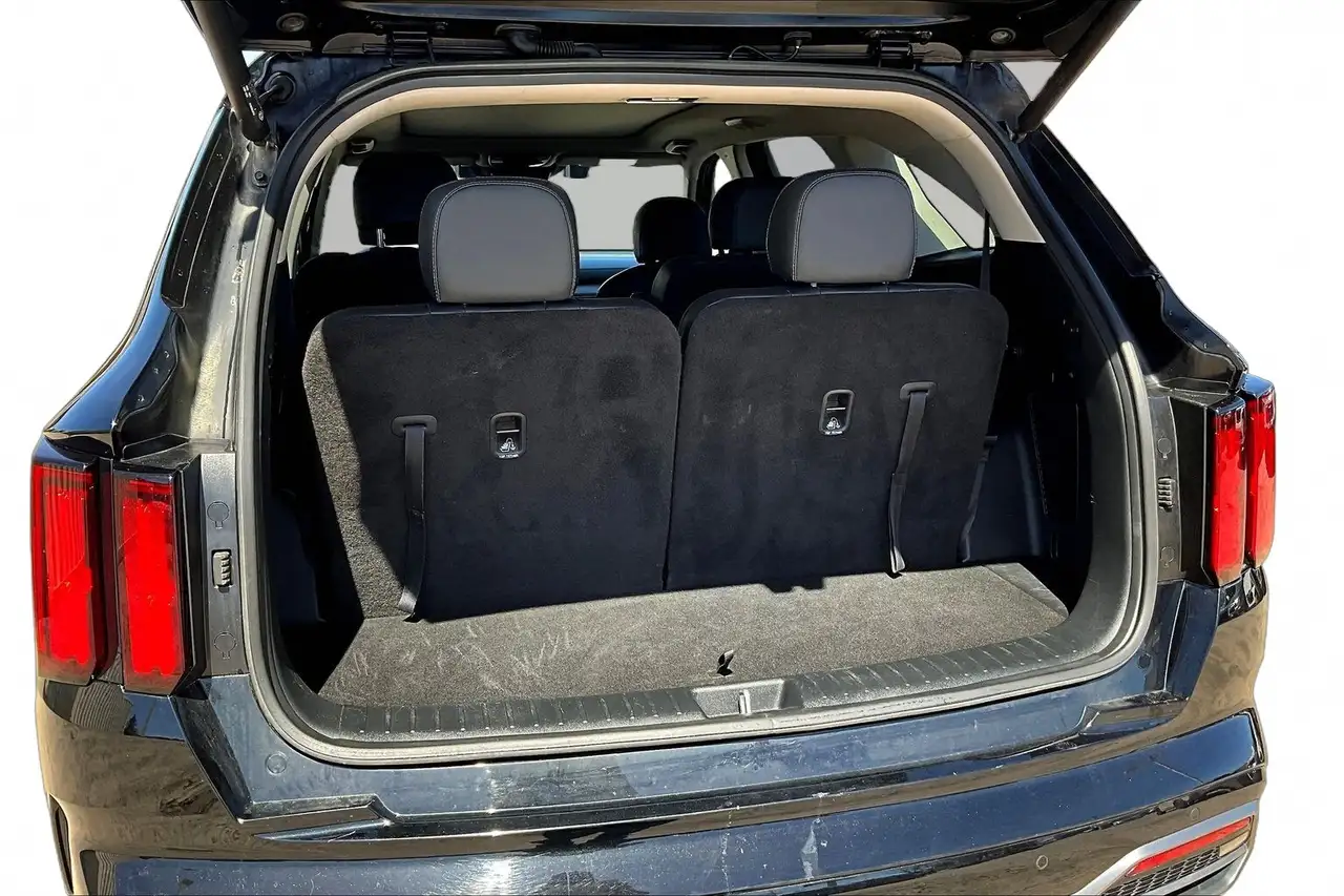 Kia Sorento снимка Kia Sorento
