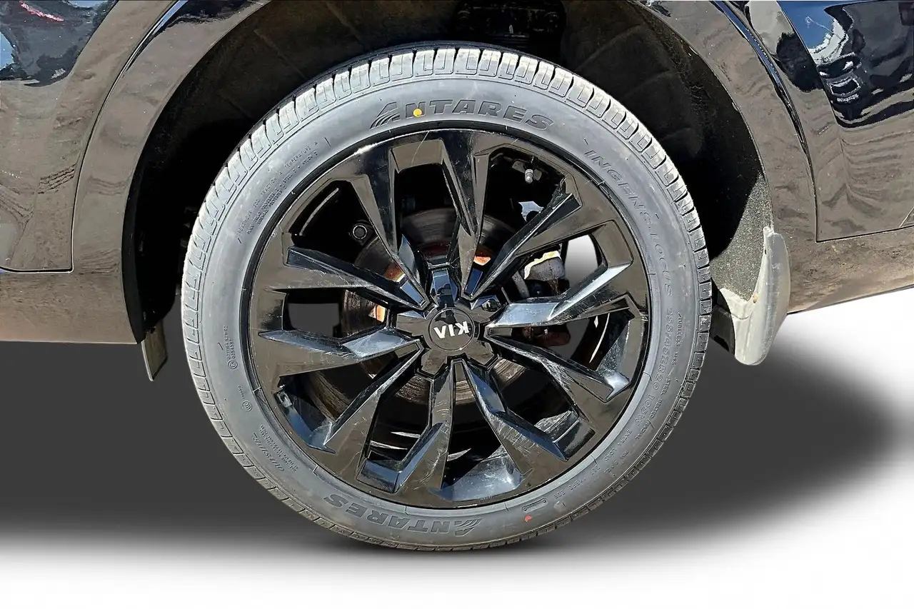 Kia Sorento снимка Kia Sorento