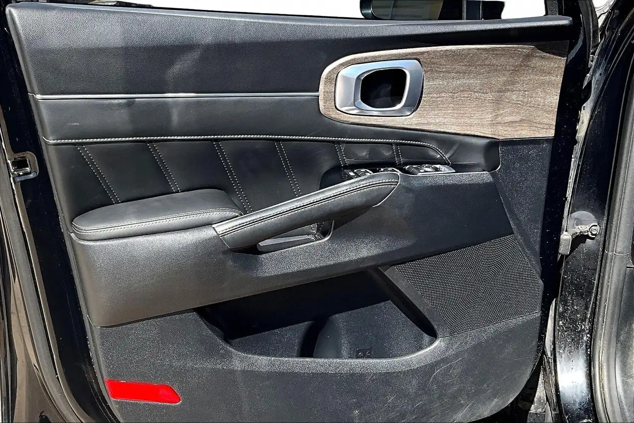 Kia Sorento снимка Kia Sorento