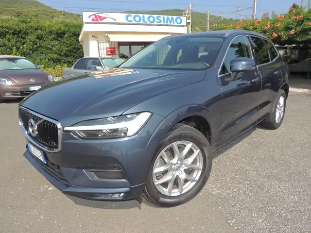 Volvo XC60 2.0 b5 Momentum Pro awd auto