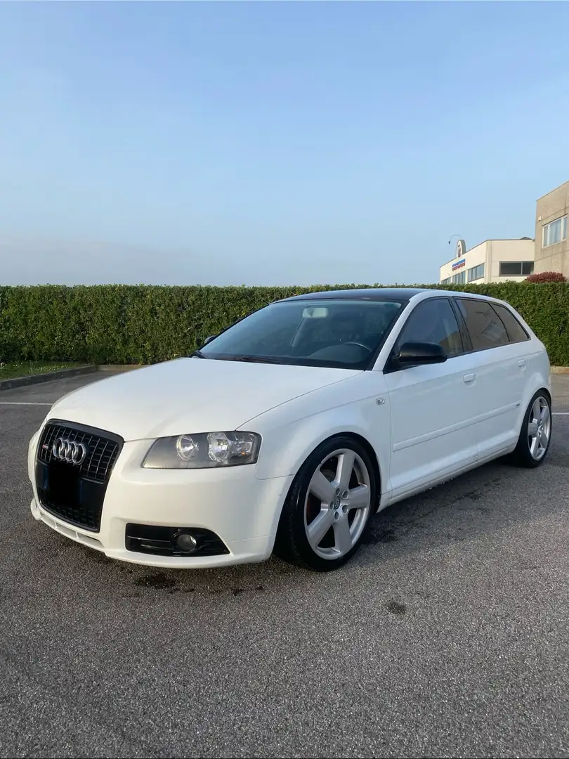Audi A3 Sportback 2.0 tdi Ambiente s-tronic (dsg) - 2