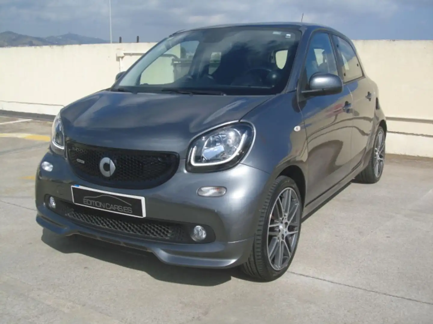 smart forFour brabus 110cv Grijs - 1