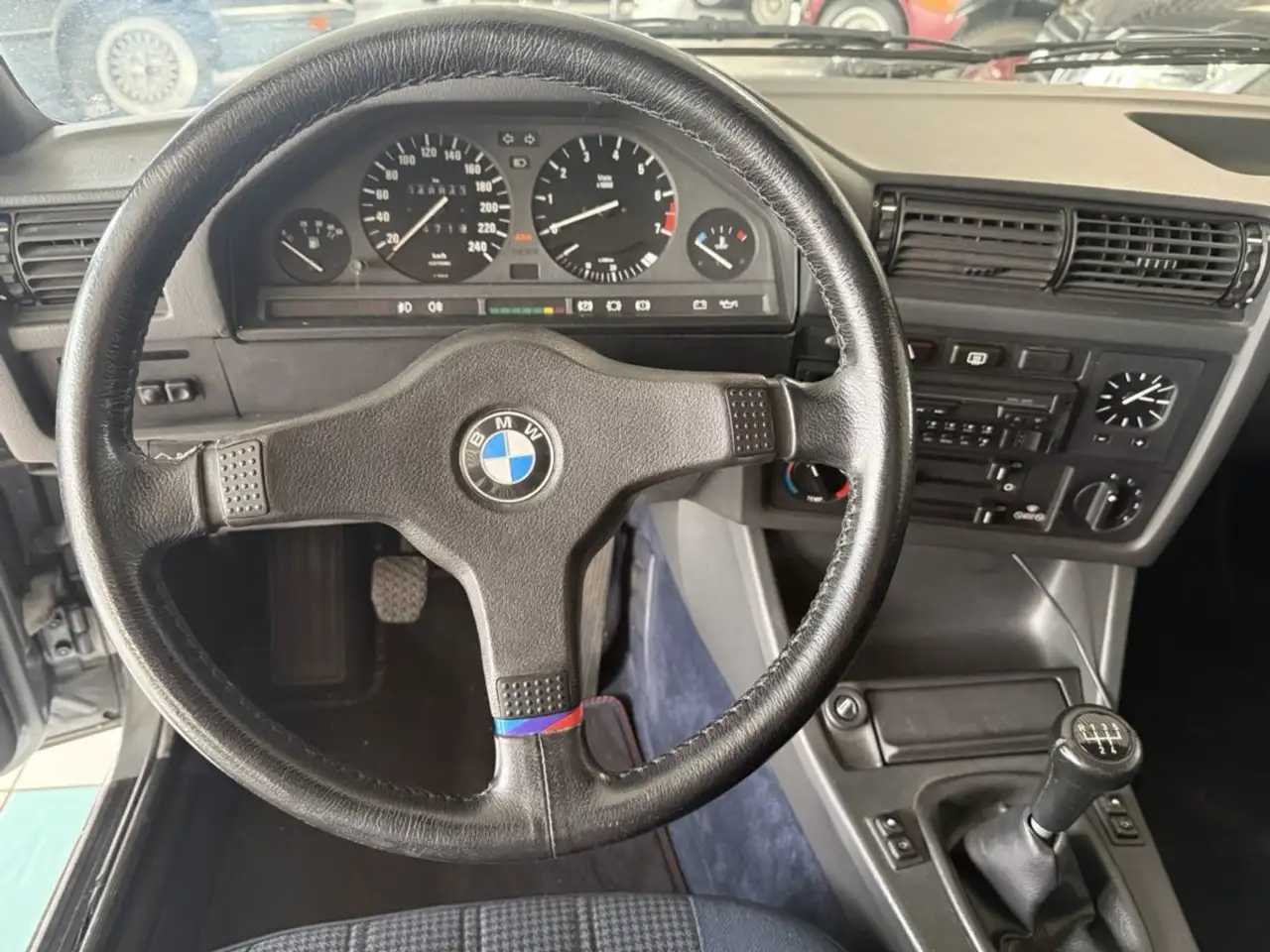 BMW 325 i E30 Coupé Deutsch Unverbastelt, foto 11