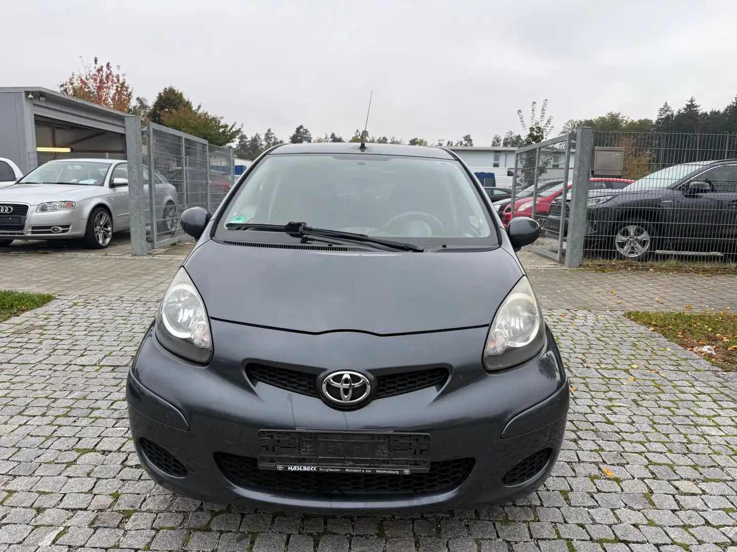 Toyota Aygo Edition - Navi - Klima - kupplung defekt Grau - 2