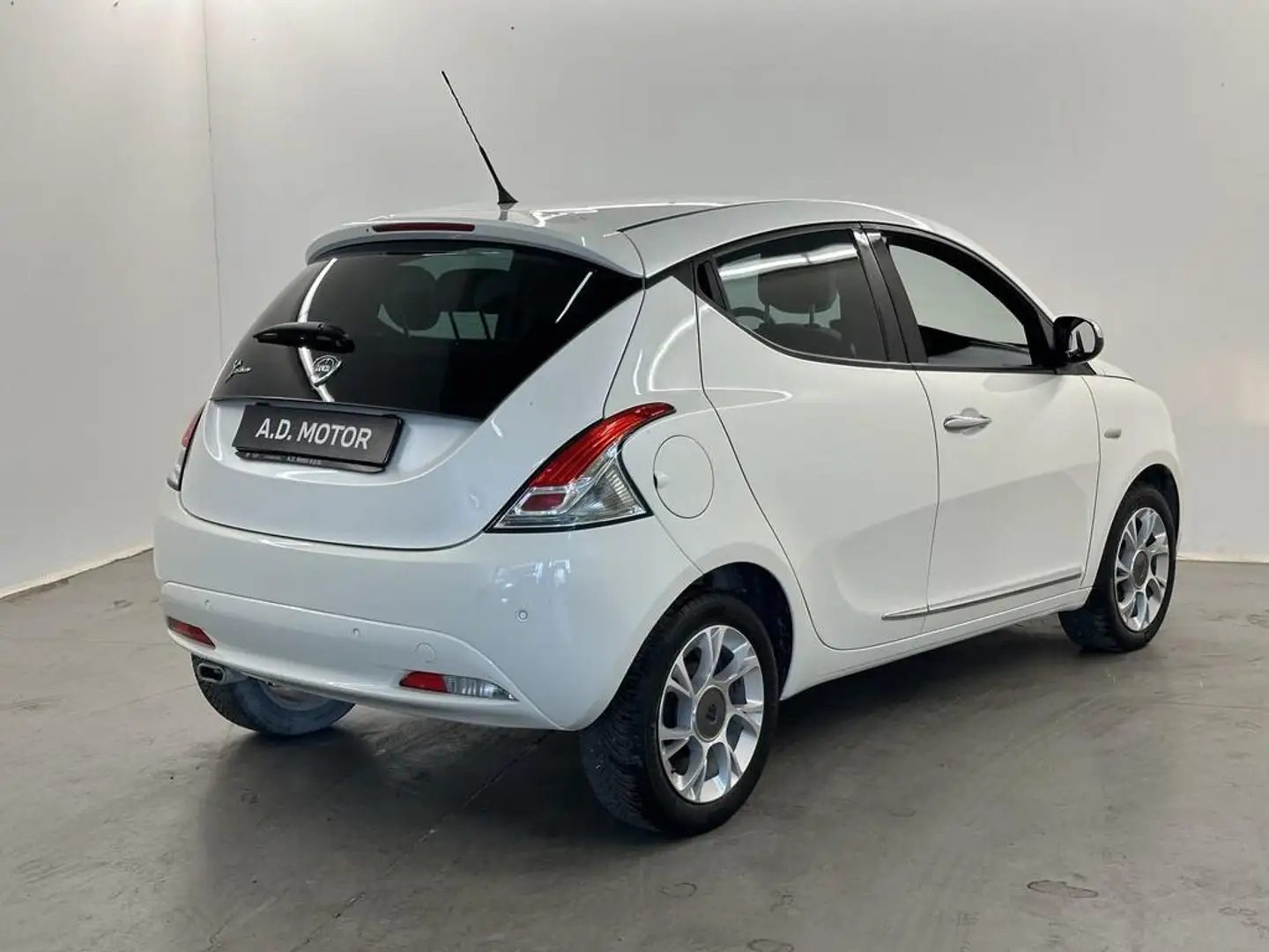 Lancia Ypsilon 1.3 mjt Platinum s&s 95cv my16 - 2