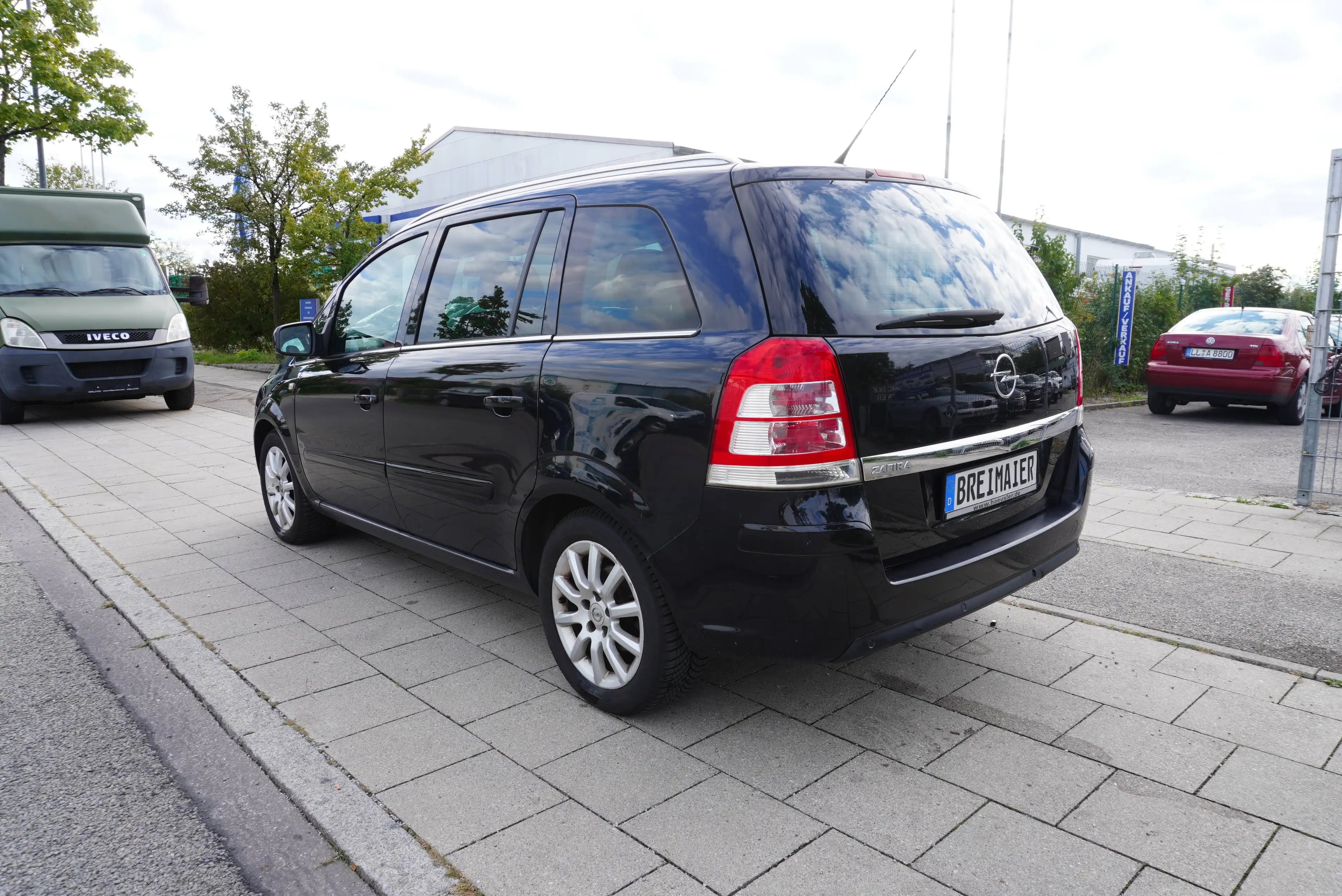 Opel Zafira INNOVATION*TÜV NEU*KLIMA*7 SITZE* 91.000KM — photo 3