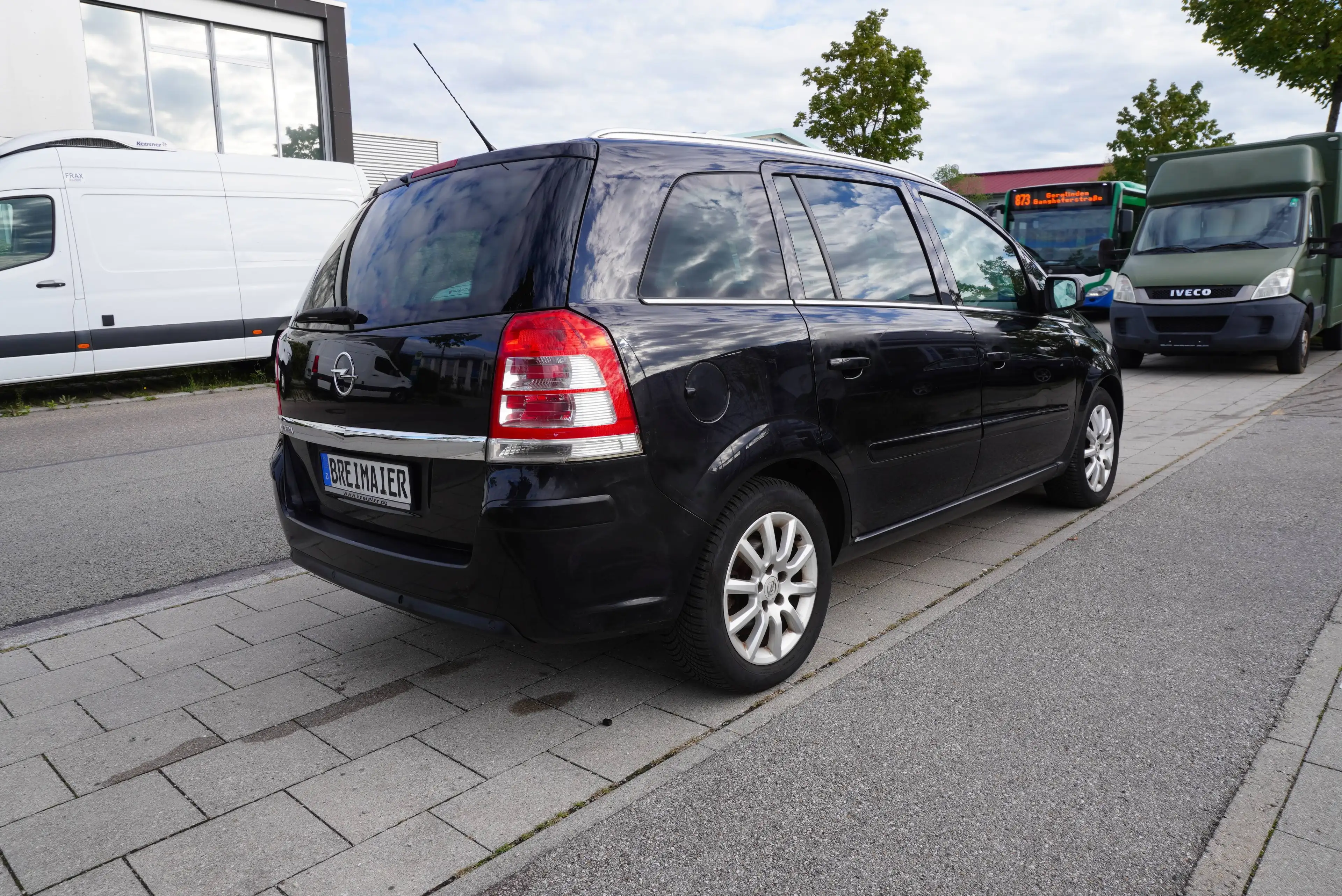 Opel Zafira INNOVATION*TÜV NEU*KLIMA*7 SITZE* 91.000KM — photo 7