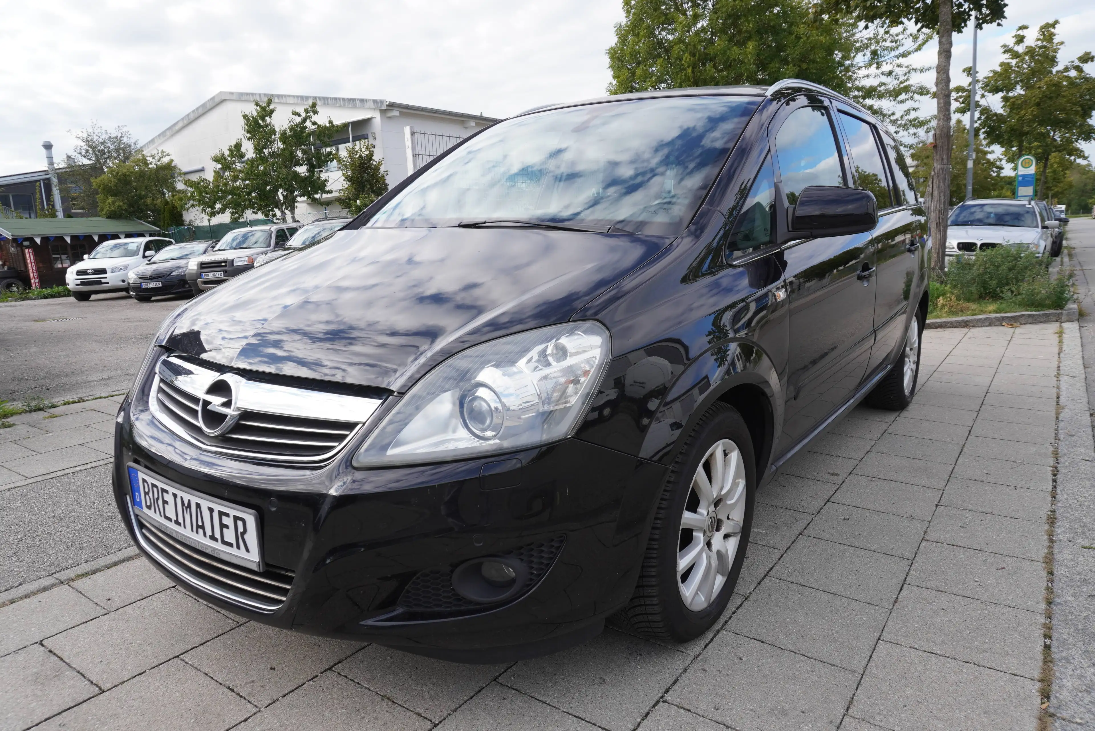 Opel Zafira INNOVATION*TÜV NEU*KLIMA*7 SITZE* 91.000KM