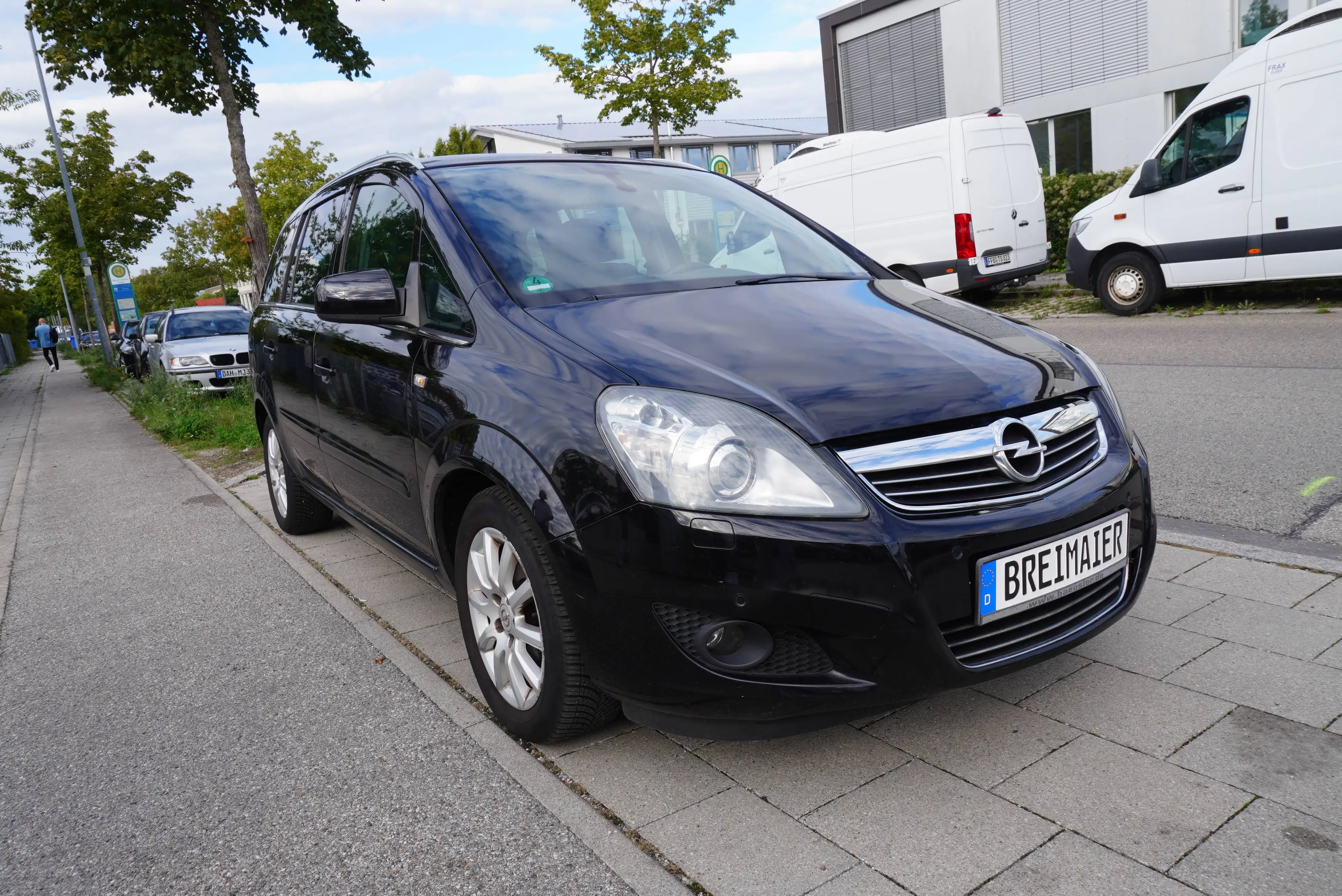 Opel Zafira INNOVATION*TÜV NEU*KLIMA*7 SITZE* 91.000KM — photo 9