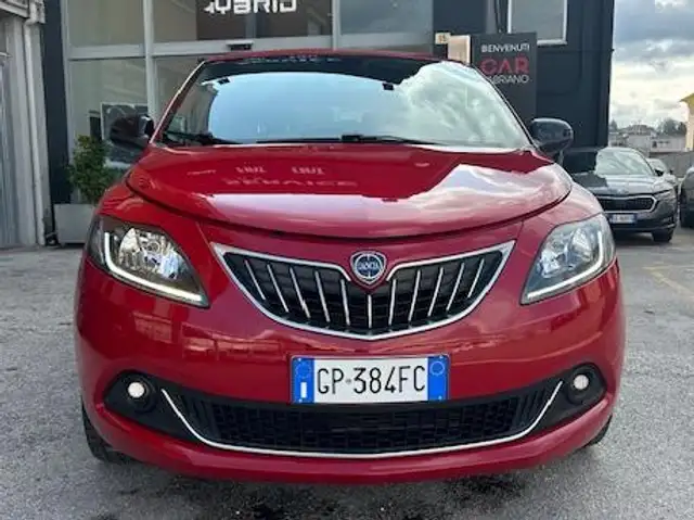 Lancia Ypsilon