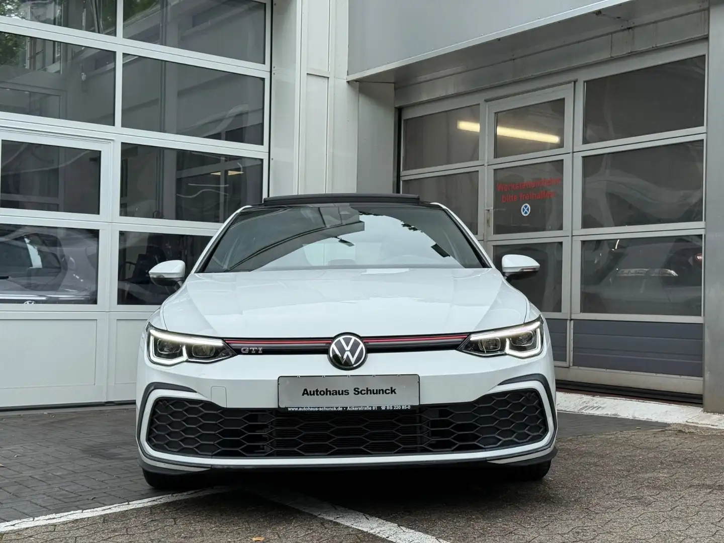 Volkswagen Golf VIII GTI PANO/SHZ/LED Blanc - 2