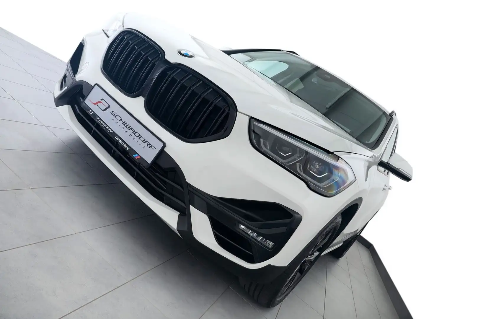 BMW X1 xDrive20i Sport Line HUD RFK 18" 1.Hand Blanc - 2