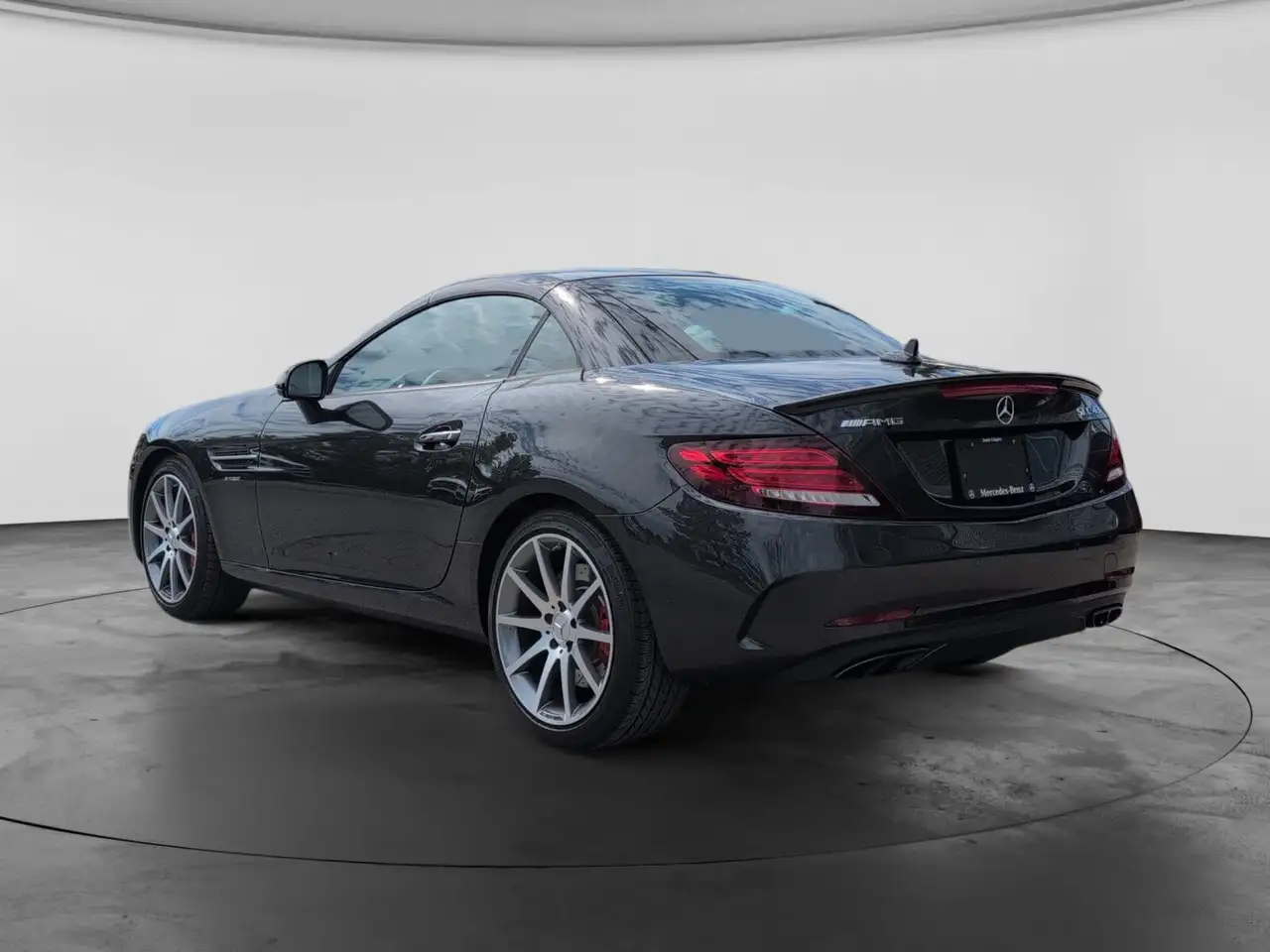 Mercedes-Benz SLC снимка Mercedes-Benz SLC