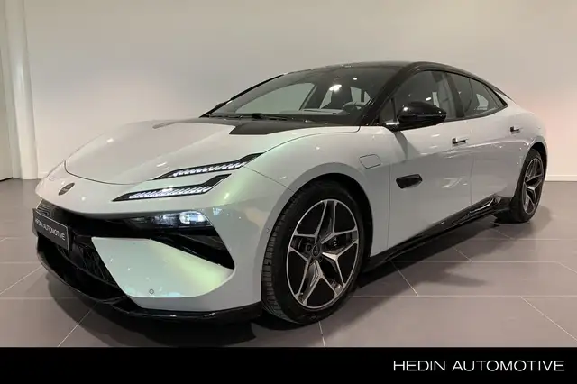 Lotus Emeya Base 102 kWh | Elektrische Trekhaak | Alcantara -