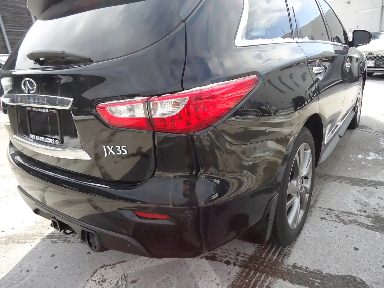 Infiniti JX35 снимка Infiniti JX35