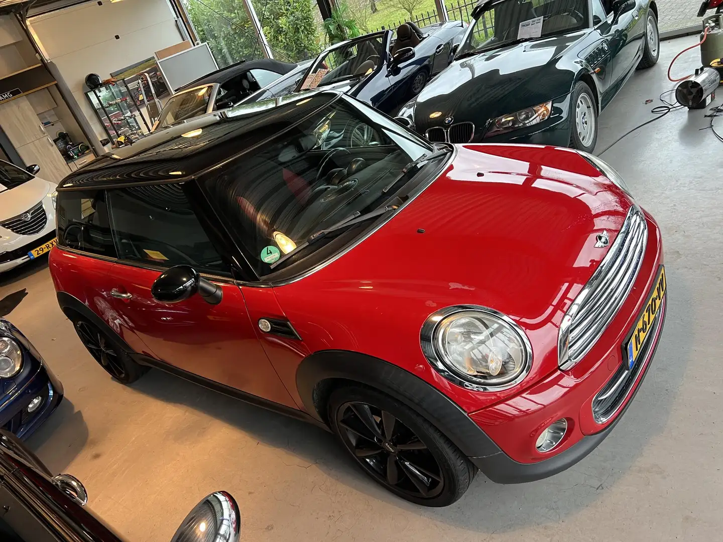 MINI Cooper 1.6 pepper airco,cruise-control,vol leder,Zie foto Roşu - 2