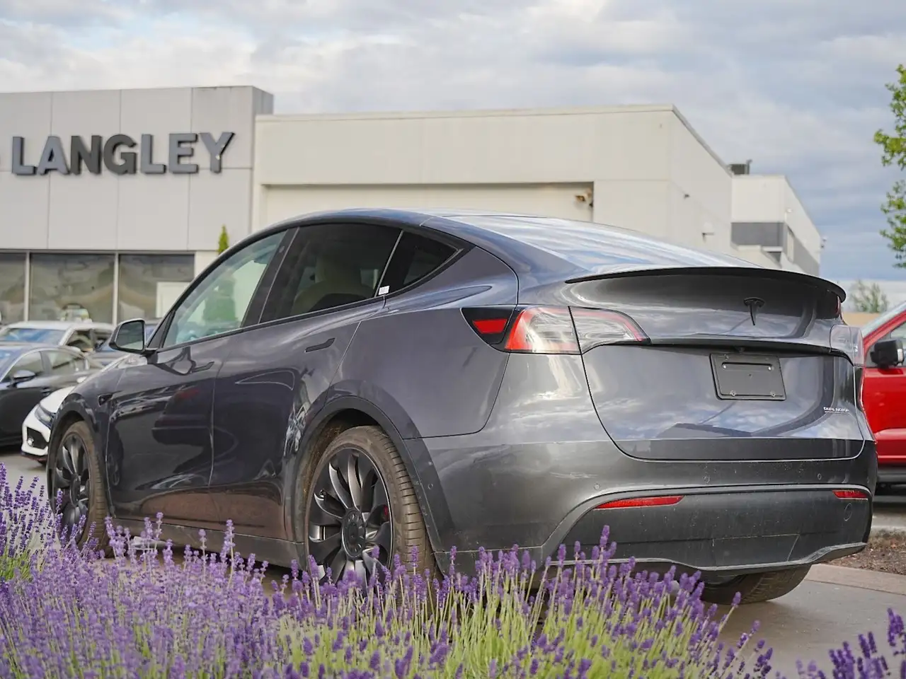 Tesla Model Y fotografie Tesla Model Y