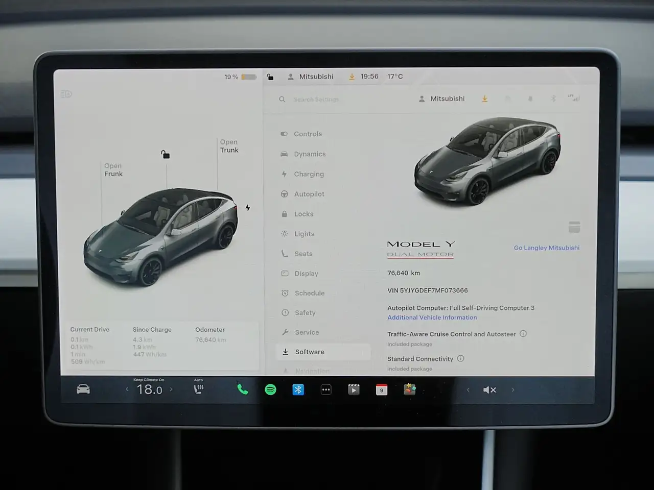 Tesla Model Y fotografie Tesla Model Y