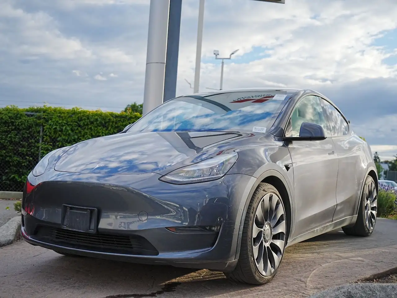 Tesla Model Y fotografie Tesla Model Y