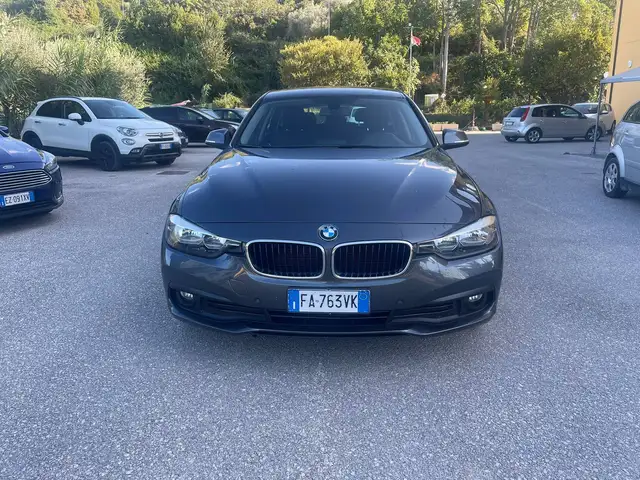 BMW 320 Serie 3 F31 2015 Touring 320d Touring xdrive auto