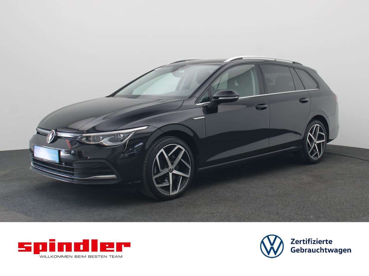 Volkswagen Golf Variant 2023 — VIII Style 2.0TDI DSG/ CarPlay, AHK