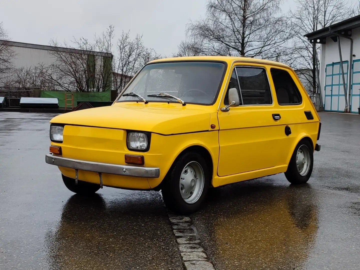 Fiat 126 žuta - 1