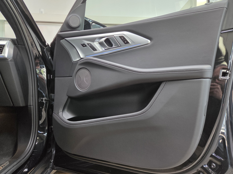 BMW XM 50e AHK 23Zoll DrivingProf ServiceInclusive5J — photo 36