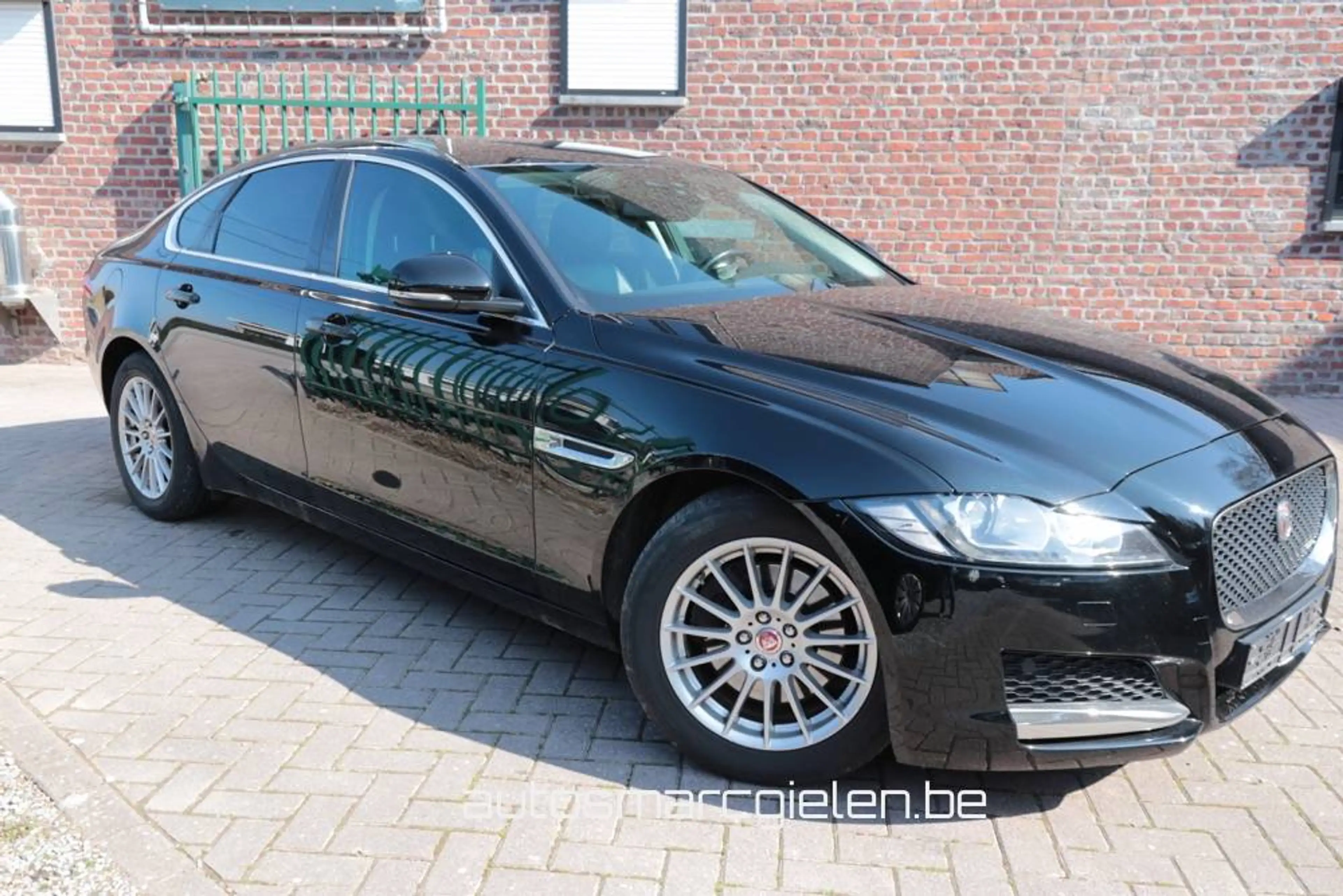Jaguar XF XF 2.0 D, Leder, Cruise control, Alu velg, Navi — photo 10