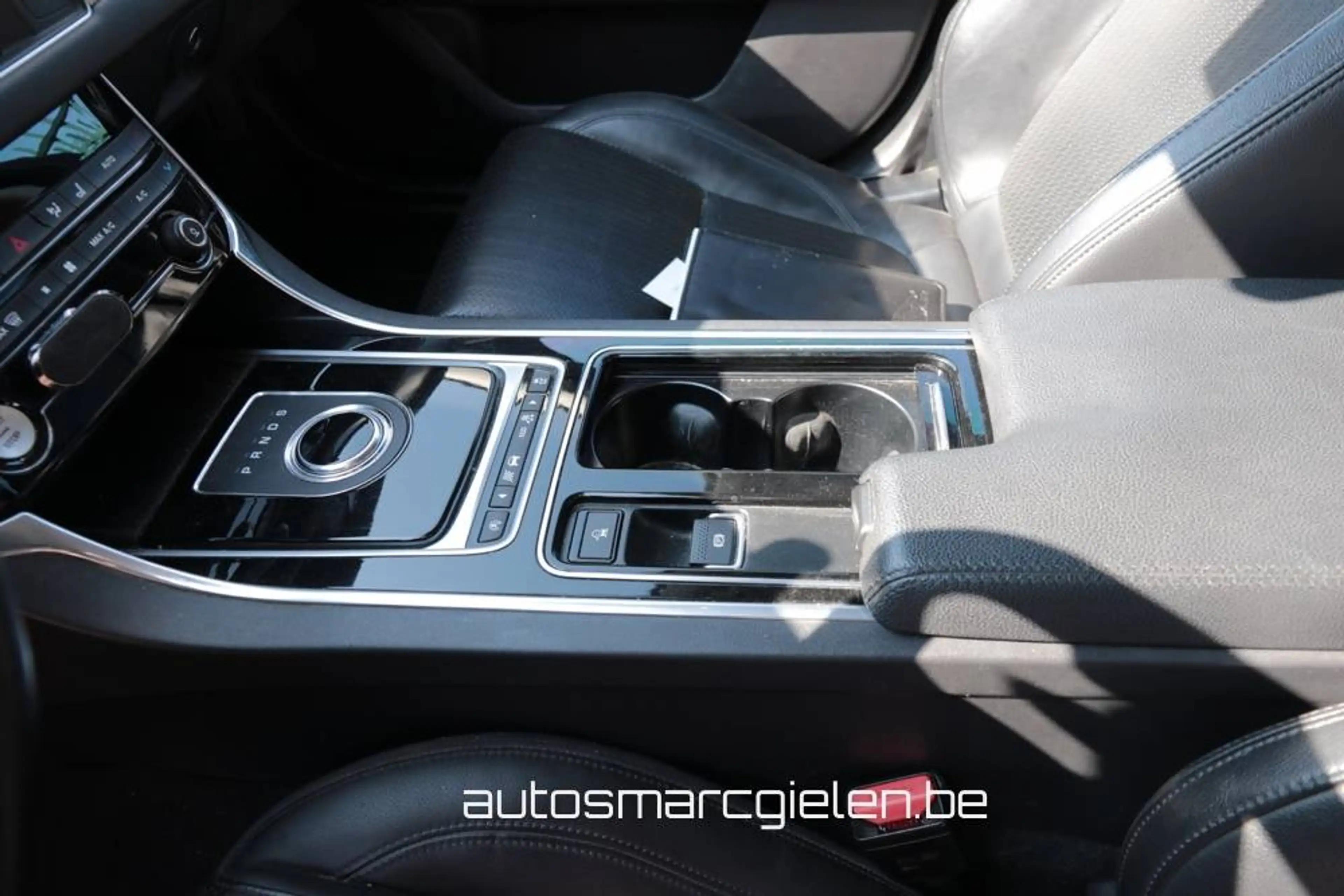 Jaguar XF XF 2.0 D, Leder, Cruise control, Alu velg, Navi — photo 12