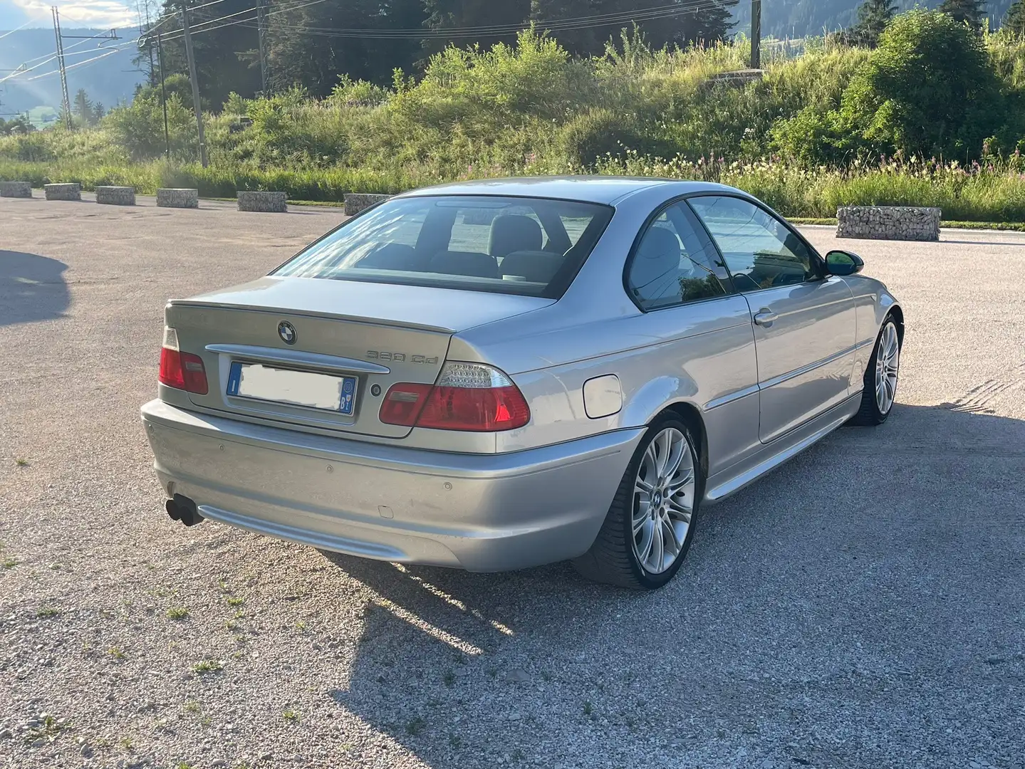 BMW 320 320cd MSport Argento - 2